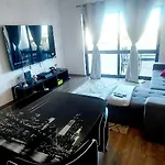 Apartman Spot Com Piscinas Exteriores E Interior! *