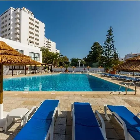Appartement Spot Com Piscinas Exteriores E Interior! Albufeira