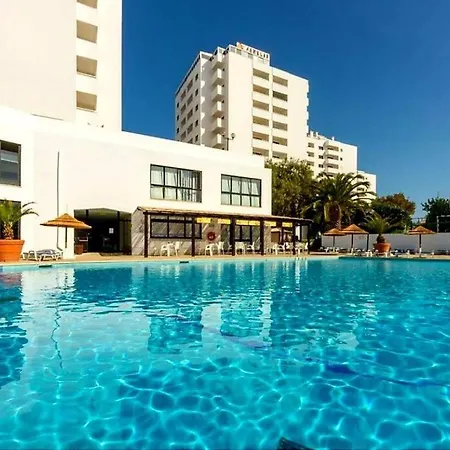Spot Com Piscinas Exteriores E Interior! Apartment Albufeira