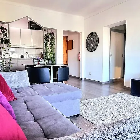 Spot Com Piscinas Exteriores E Interior! Apartment